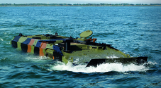 I Marines sbarcano con Iveco. il nuovo mezzo anfibio del corpo speciale Usa sarà made in Italy