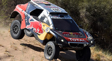 Dakar 2016, ancora un ribaltone in casa Peugeot: Peterhansel domina e torna in testa