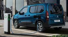 Peugeot e-Rifter, spazioso ed elettrico: 280 km l'autonomia. Due lunghezze, 136 cv la potenza complessiva