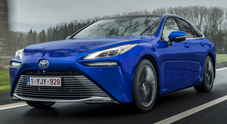 Toyota Mirai, una fuga in avanti: la vettura a idrogeno è già realtà