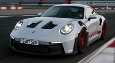 Porsche, ecco 911 GT3 RS: la supersportiva stradale in abito da corsa
