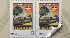 Pirelli compie 150 anni: lo ricorda un francobollo. Tronchetti Provera: «Oggi azienda è una bella signora che sta ringiovanendo»
