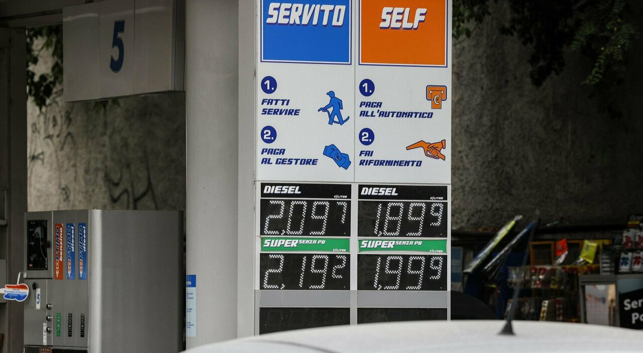 Prezzi dei carburanti ancora in salita