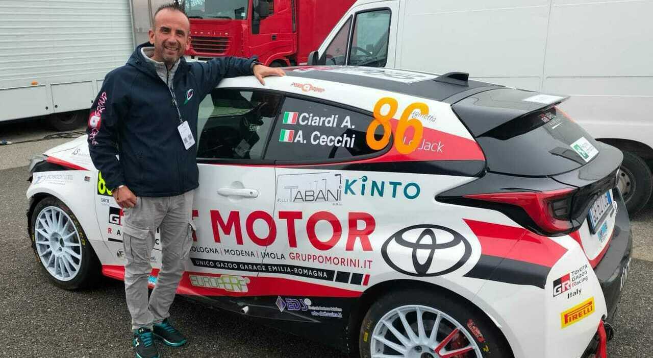 Alessandro Ciardi accanto alla sua Toyota GR Yaris con la quale ha vinto la prima edizione del GR Yaris Rally Cup