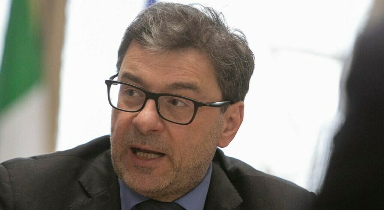 il ministro allo Sviluppo economico Giancarlo Giorgetti