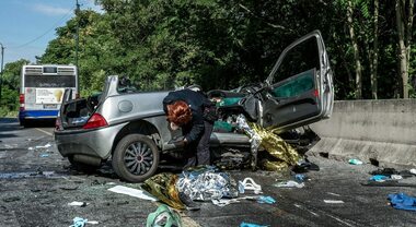 Nel 2021 quasi 152mila incidenti stradali, 2.875 vittime. Nella provincia di Roma il più alto numero di pedoni morti (50)
