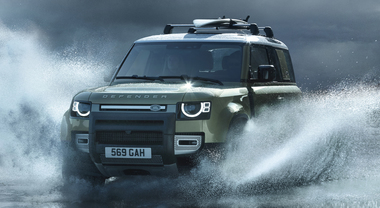 Defender, rivoluzione di un'icona. Land Rover ha innovato il modello rispettando la tradizione