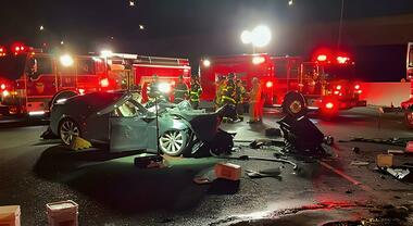 Tesla Autopilot, incidente mortale contro mezzo pompieri per una Model S. È accaduto in autostrada nella San Francisco Bay