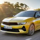 Opel, premio per Astra la ricaricabile emergente. Si aggiudica per la terza volta di seguito il “Volante d’Oro”